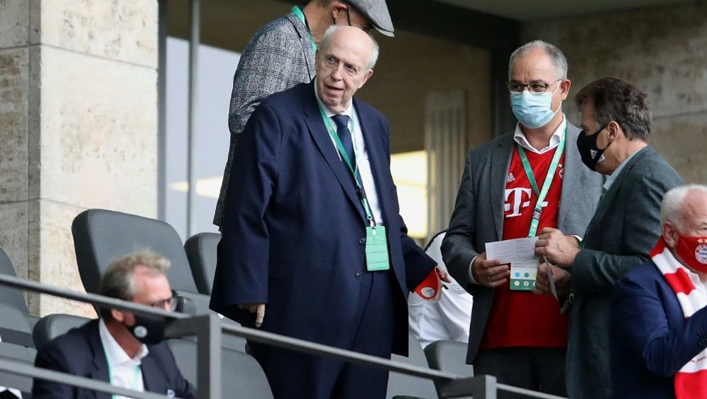 Reiner Calmund war bis 2004 bei Bayer Leverkusen tätig - Bildquelle: AFP/SID/ALEXANDER HASSENSTEIN