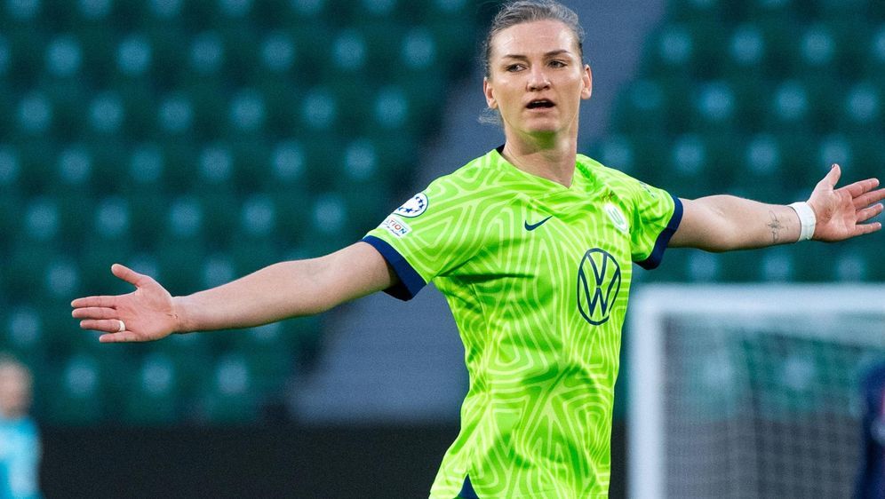 Alexandra Popp schießt Wolfsburg ins Halbfinale - Bildquelle: AFP/SID/ODD ANDERSEN