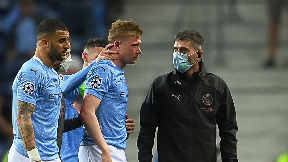 Nasenbein Und Augenhohlenbruch Bei De Bruyne