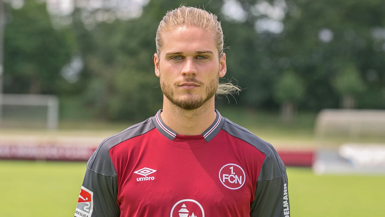 Sexyrurik Island Star Gislason Verdreht Dem Netz Den Kopf