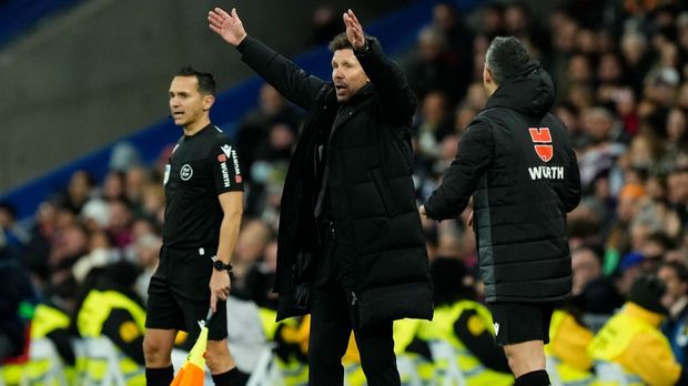 real favourite?  Atletico coach Simeone poisoned against the referees