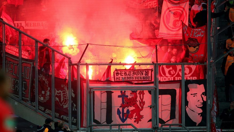DFB bittet Fortuna Düsseldorf zur Kasse - Bildquelle: FIRO/FIRO/SID/firo Sportphoto/Christopher NEUNDORF