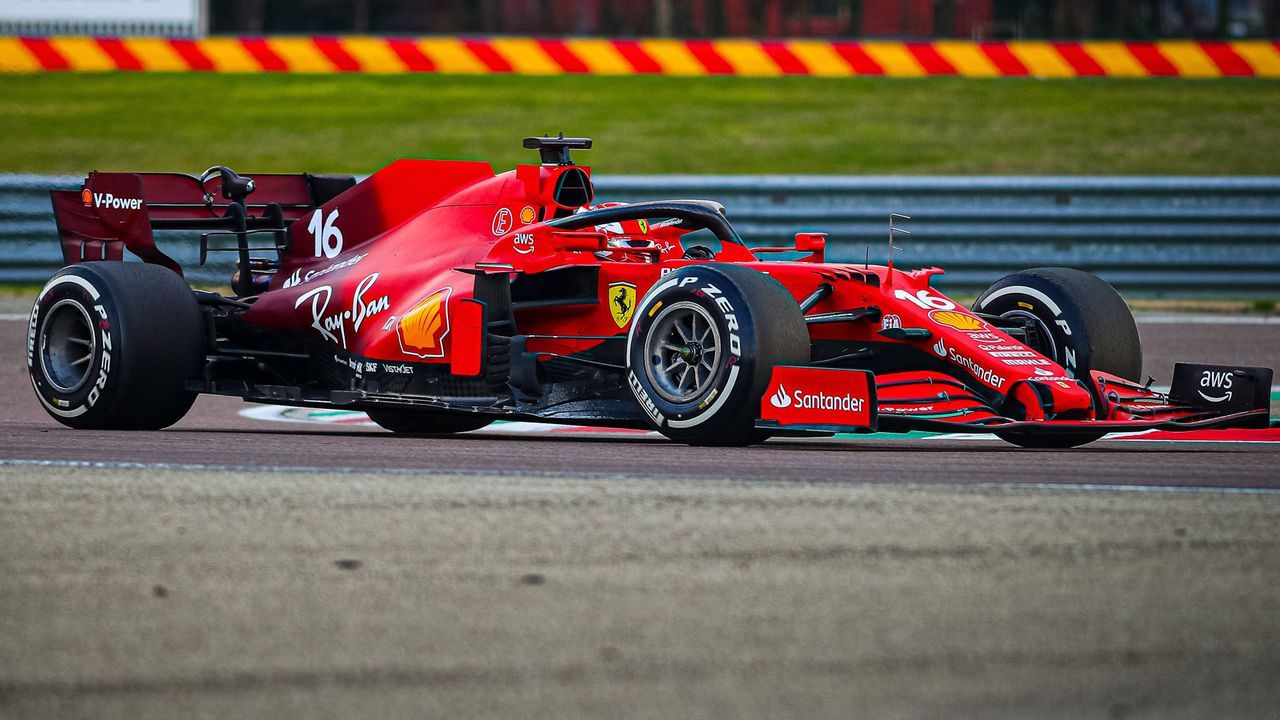 Ferrari - Bildquelle: IMAGO/Independent Photo Agency