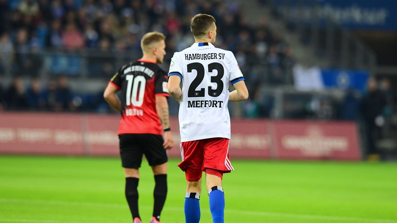 Hamburger SV schreibt Trikotnamen absichtlich falsch - Bildquelle: Imago Images