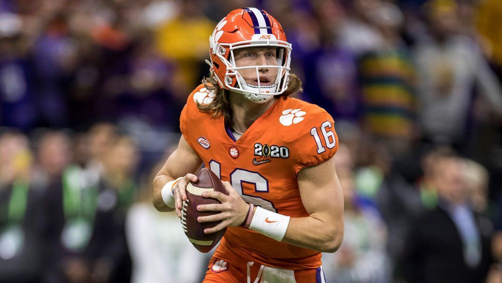 Doch kein NFL-Wechsel? College-QB Trevor Lawrence rudert ...