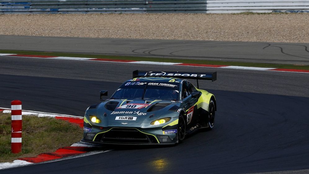 Der Aston Martin Vantage GT3 auf dem Nürburgring? Leider nicht bei der DTM - Bildquelle: Alexander Trienitz