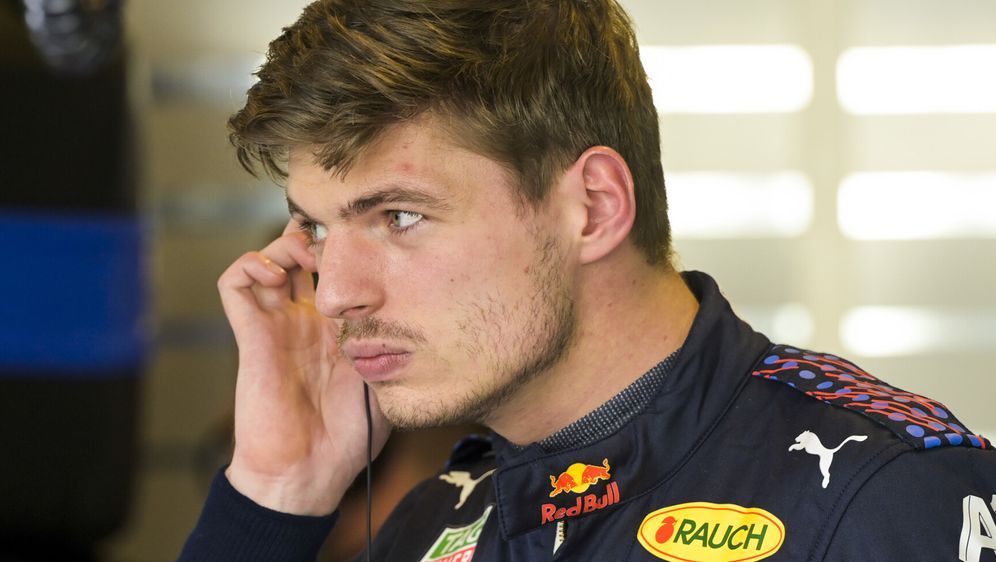 Max Verstappens jüngster Ausflug ins Sim-Racing endete vorzeitig - Bildquelle: Motorsport Images