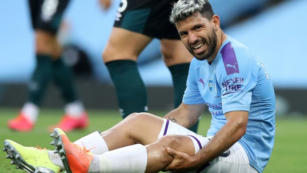 Knieverletzung Mancity Star Sergio Aguero Reist Fur Untersuchung Nach