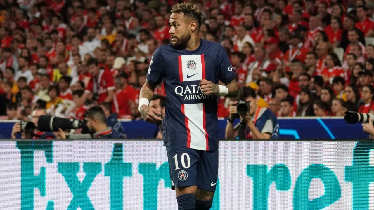 Platz 4: Neymar (Paris Saint-Germain) - Bildquelle: Imago