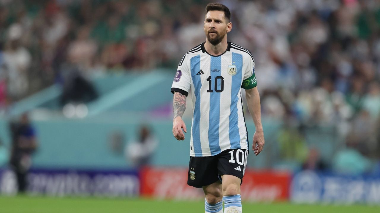 "Blöse Dinge getan" - Alvarez legt gegen Messi nach - Bildquelle: Imago