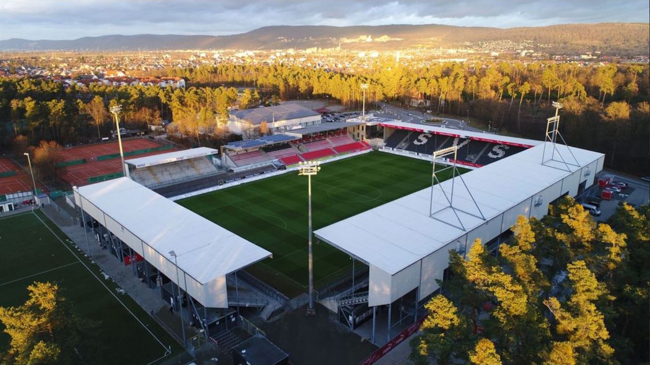 BWT-Stadion am Hardtwald (SV Sandhausen) - Bildquelle: Screenshot: SV Sandhausen Website