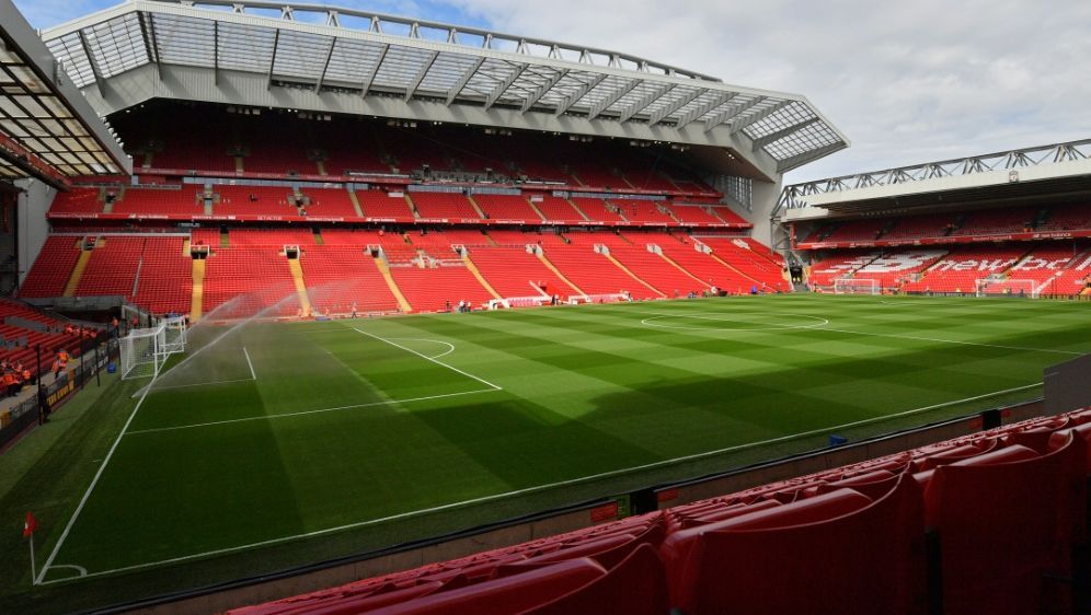 Liverpool Stoppt Stadion Umbau Fur Ein Jahr