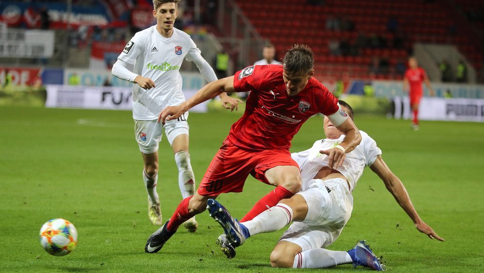 3 Liga Unterhaching Erobert Tabellenführung Zurück