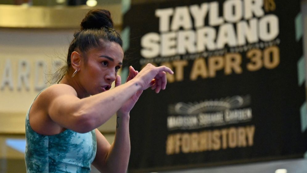 Serrano (Foto) und Taylor boxen im Madison Square Garden - Bildquelle: AFP/SID/ANGELA WEISS