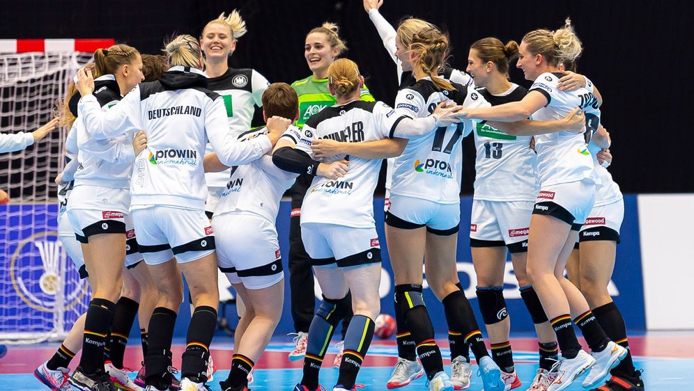 Handballerinnen starten mit Sieg in die WM