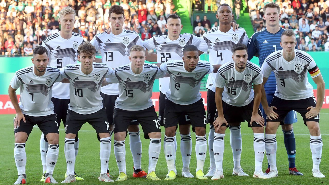 Fussball Nationalmannschaft Kader 2019