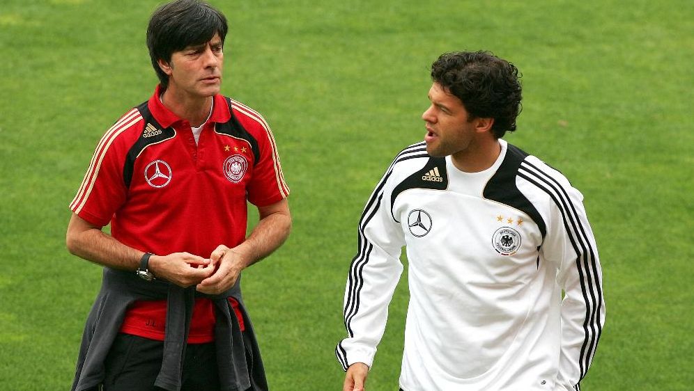 Ballack glaubt an Löw-Abschied nach der WM