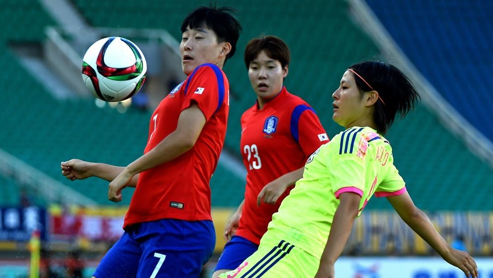 Frauen Freiburg Holt Japanische Nationalspielerin Naomoto