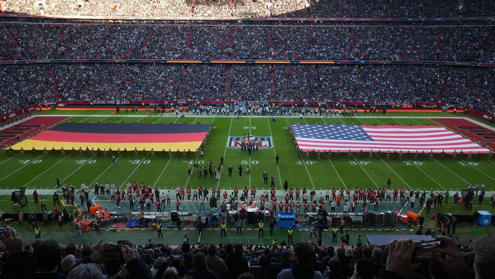 Der Anfang von etwas Großem: Die NFL und die deutschen Fans haben sich rund ... - Bildquelle: imago