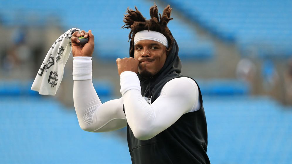 Nfl Cam Newton Unterschreibt Bei Den New England Patriots