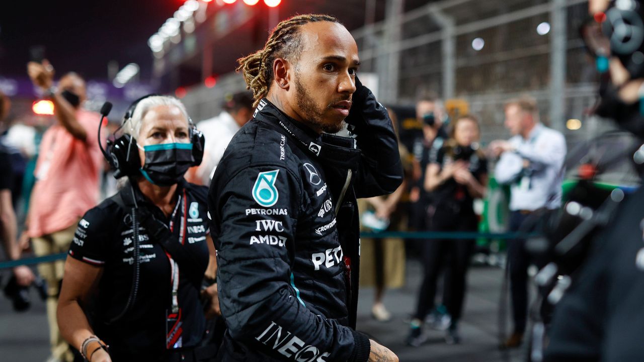 Verlierer: Lewis Hamilton (Mercedes) - Bildquelle: IMAGO/HochZwei