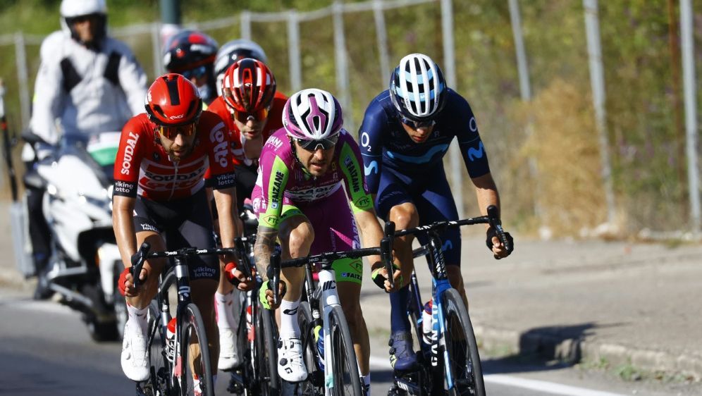 Giro 2023 beginnt in Fossacesia in der Region Abruzzen - Bildquelle: AFP/SID/LUCA BETTINI