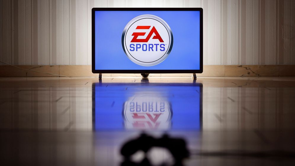 Verliert EA Sport die Rechte an FIFA? - Bildquelle: imago