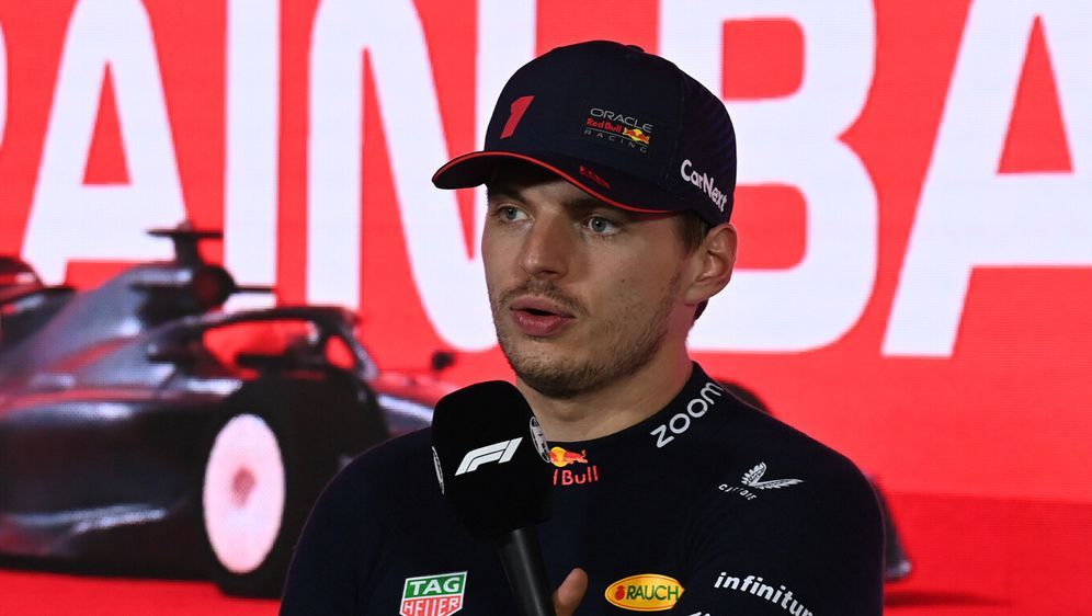 Verstappen ist von zu vielen Änderungen in der Formel 1 sichtlich genervt - Bildquelle: Motorsport Images