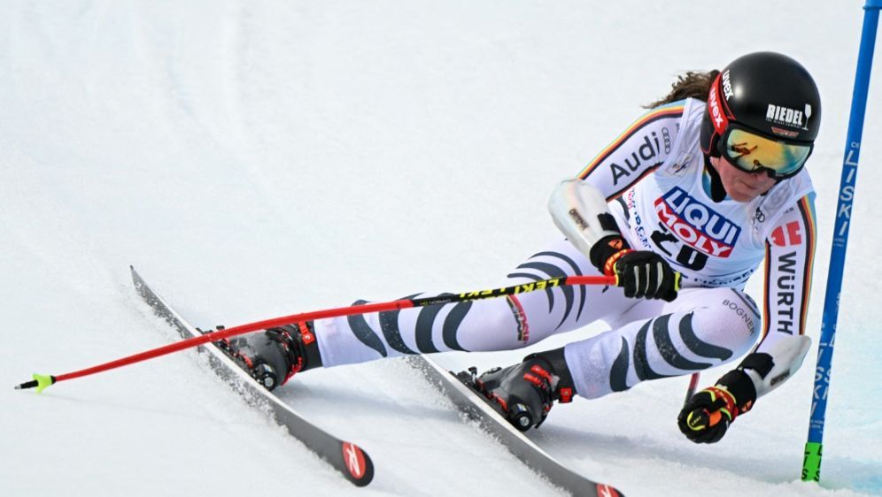 Neuer Trainer für deutsche Ski-Damen um Kira Weidle - Bildquelle: AFP/SID/SEBASTIEN BOZON