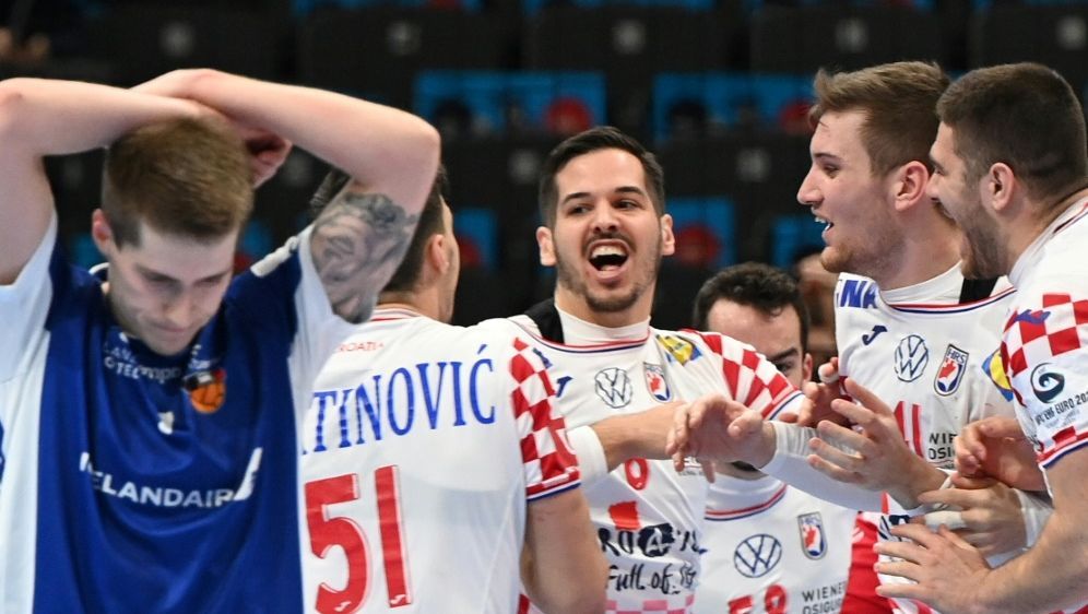Handball-EM: Pleite für Island - Kroatien jubelt - Bildquelle: AFP/SID/Attila KISBENEDEK