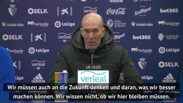 Fussball - Video - Zidane stinksauer nach Schnee-Chaos in ...