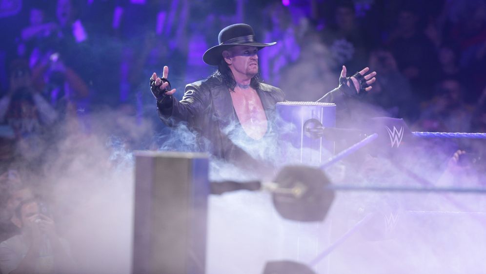 Neues Mitglied der WWE-Hall-of-Fame: The Undertaker. - Bildquelle: WWE