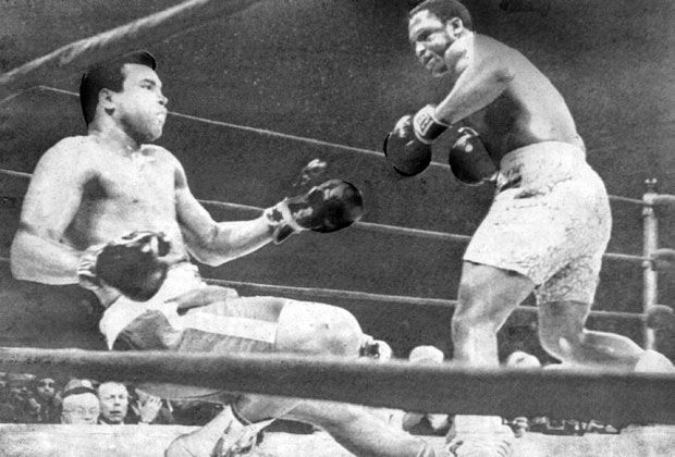 Muhammad Ali vs. Joe Frazier  - Bildquelle: imago