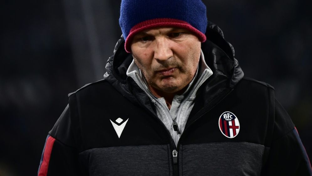 Mihajlovic / Italien Fc Bologna Trainer Mihajlovic Ubersteht Corona Infektion Ran - Mihajlovic, who has vowed to win this battle, is having chemotherapy.