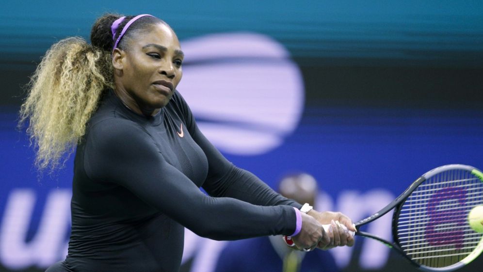 Serena Williams Fegt Maria Scharapowa Bei Den Us Open Vom Platz