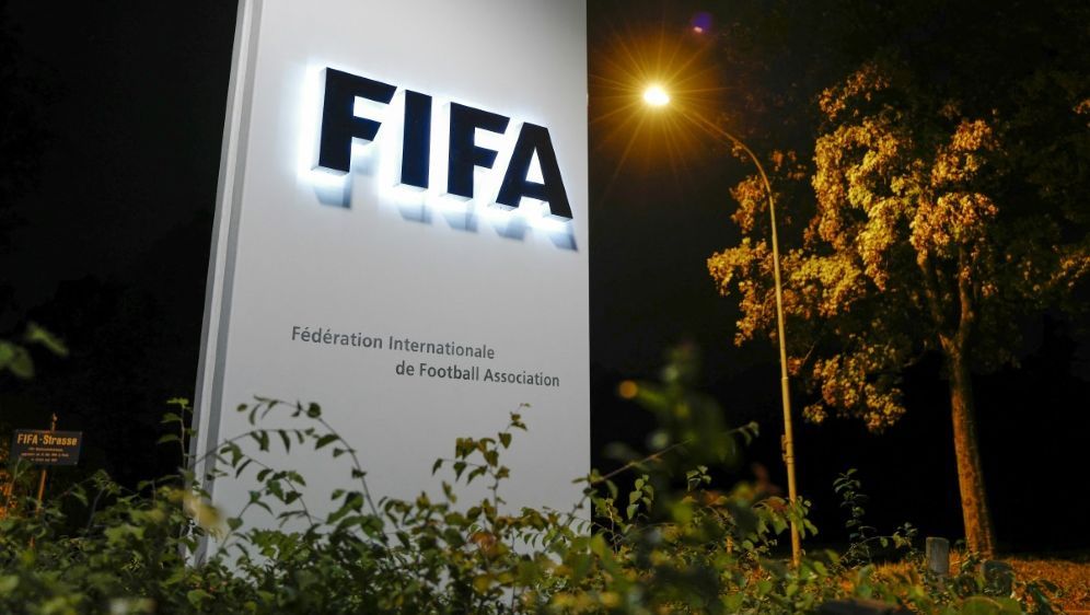 Die FIFA erhält Lizenz als Zahlungsinstitut - Bildquelle: AFP/SID/FABRICE COFFRINI