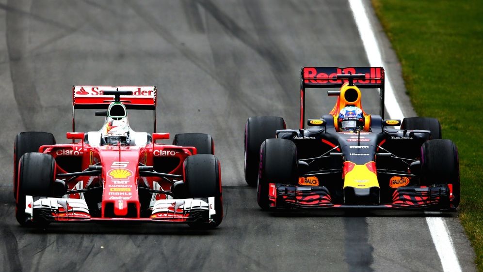 Formel 1 Formel 1 Vettel Geht Fruh In Die Box Hamilton Nun Vorne Ran