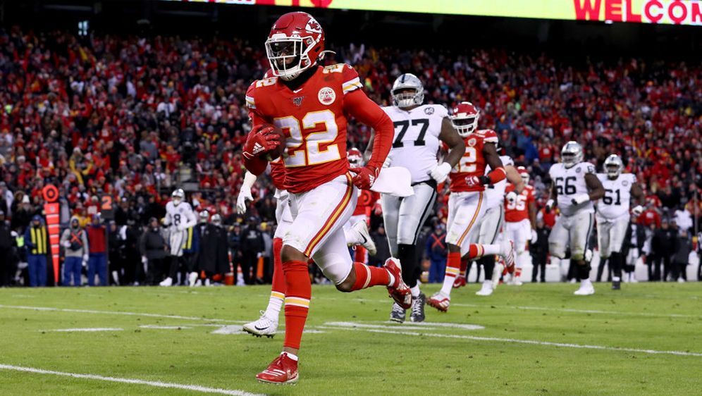 Nfl Week 13 Chiefs Und Rams Feiern Kantersiege