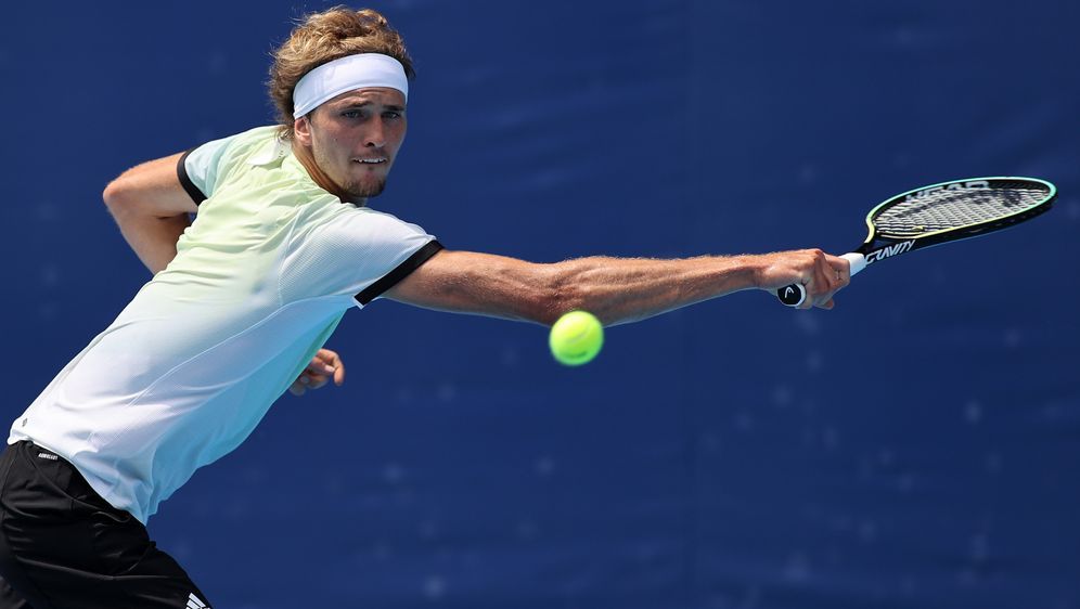 Tennis: Alexander Zverev mühelos im Tennis-Achtelfinale