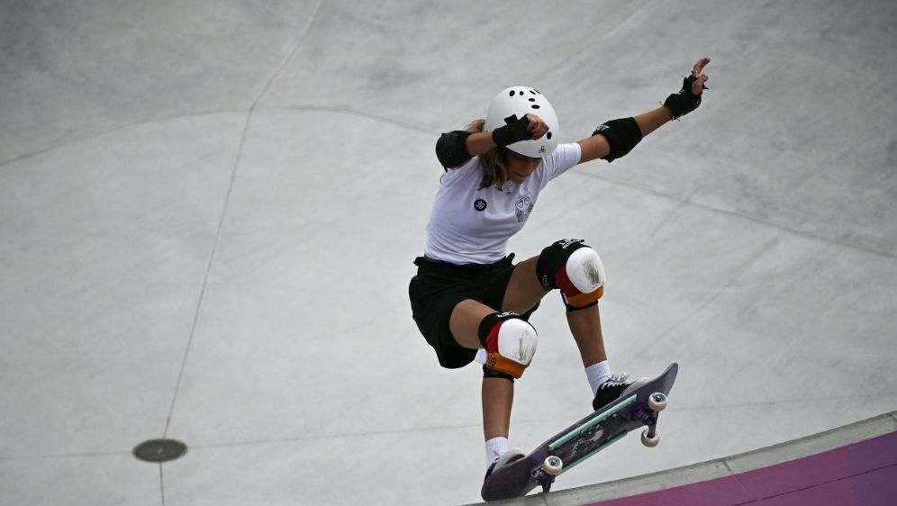 Lilly Stoephasius wurde in Tokio Olympianeunte - Bildquelle: AFP/SID/LIONEL BONAVENTURE