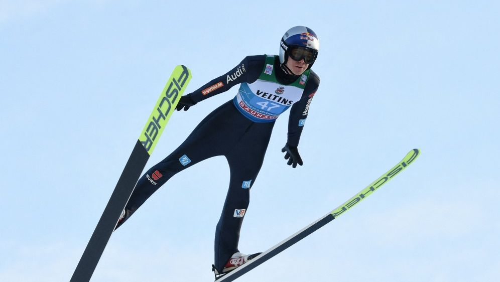 Olympiasieger Wellinger positiv auf Corona getestet - Bildquelle: AFP/SID/CHRISTOF STACHE