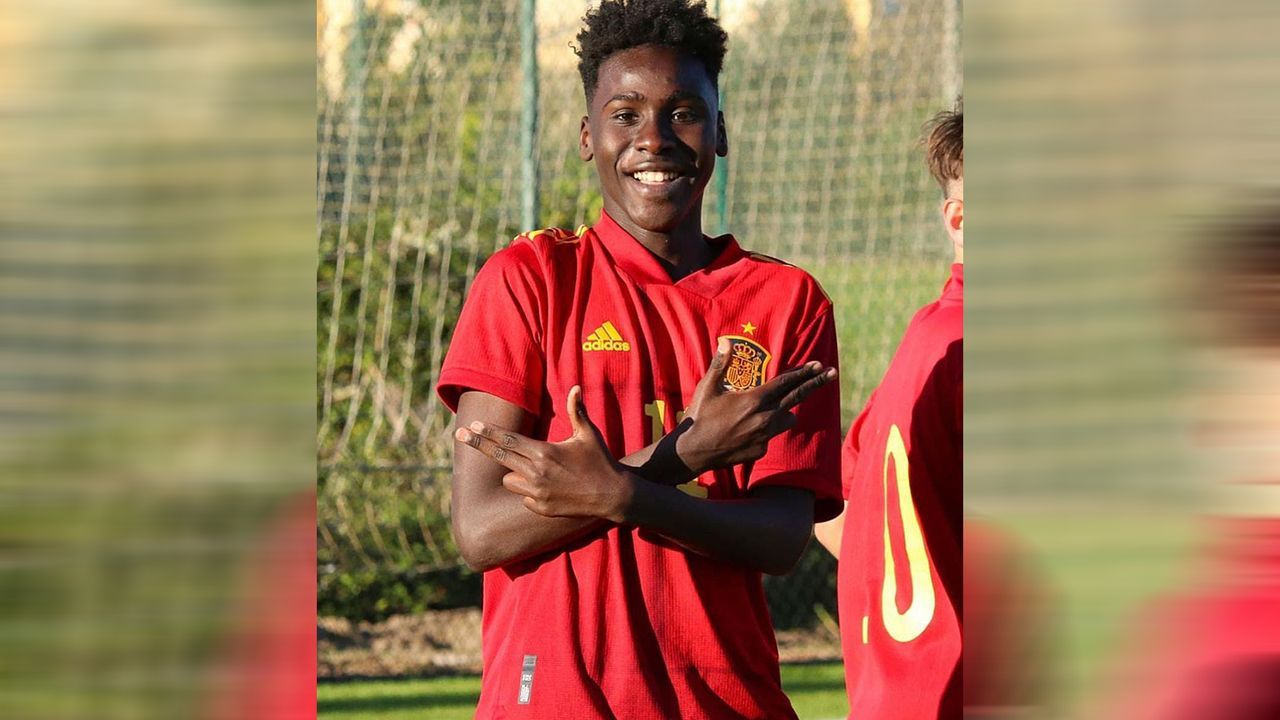 Ousmane Diallo (Deportivo Alaves) - Bildquelle: twitter@iMiaSanMia