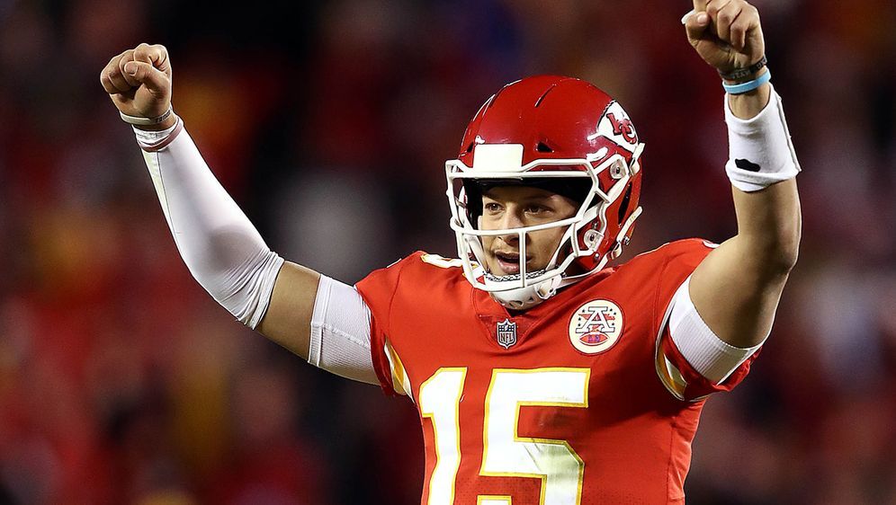 Rentenvertrag Mahomes Verlangert Bei Den Chiefs