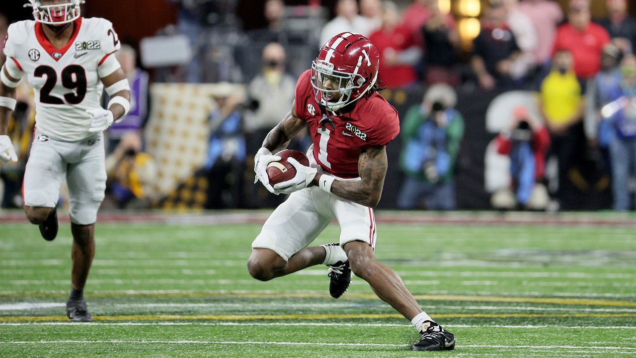 22. Pick: Green Bay Packers: Jameson Williams, WR - Bildquelle: Getty Images