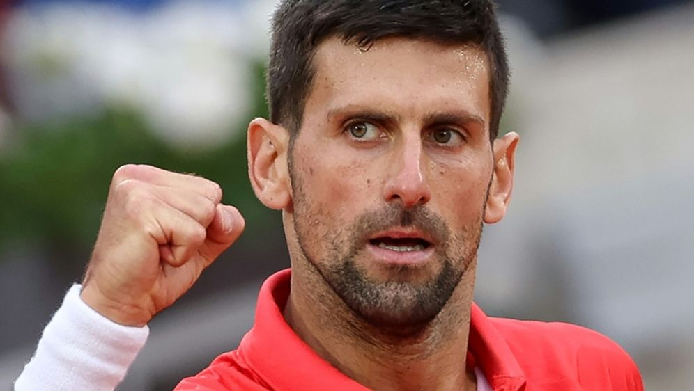 Novak Djokovic noch ohne Satzverlust bei den French Open - Bildquelle: AFP/SID/Thomas SAMSON