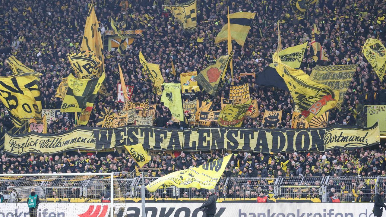 Platz 1 - Signal Iduna Park (Borussia Dortmund) - Bildquelle: Imago
