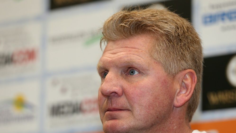 Medien Effenberg Wird Bank Mitarbeiter