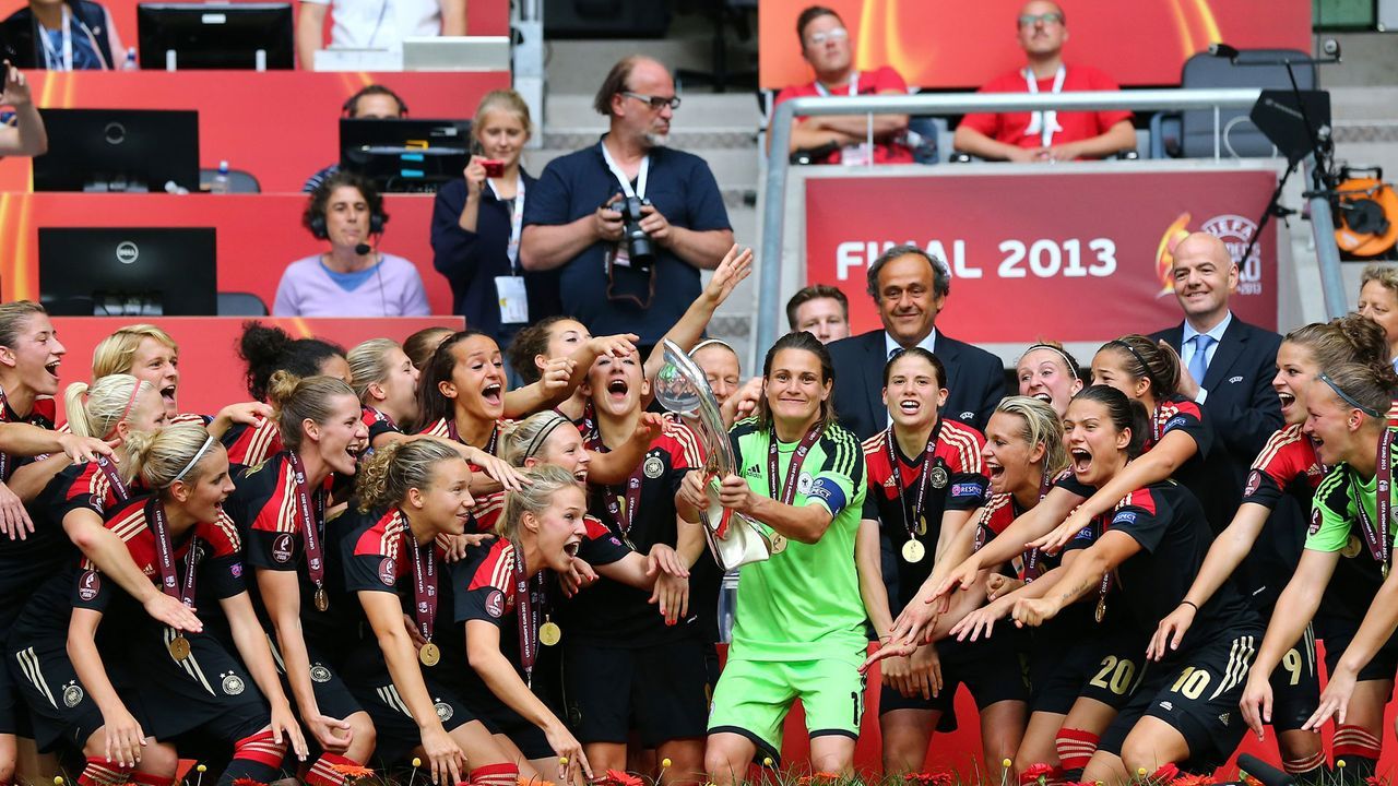 Dieses Frauen-Team gewann zuletzt die EM - Bildquelle: Getty Images