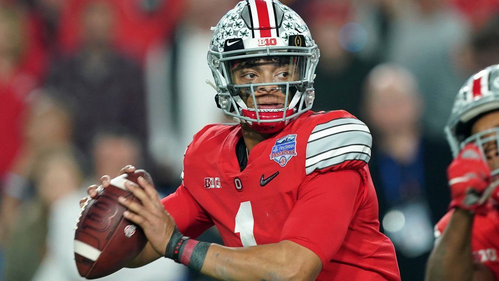 Justin Fields Bears Hoffnung Trifft Den Richtigen Ton