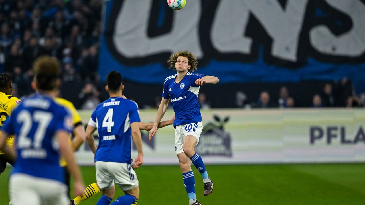 Alex Kral (FC Schalke 04)
